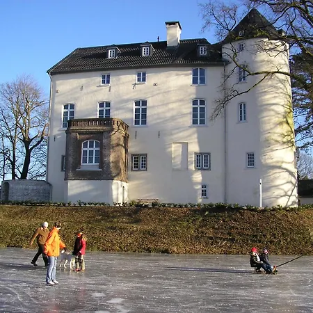 Burg Boetzelaer-2